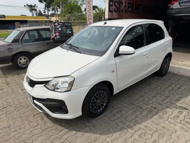 Toyota Etios XS 1.5 Flex 16V 5P Mec. 2018
