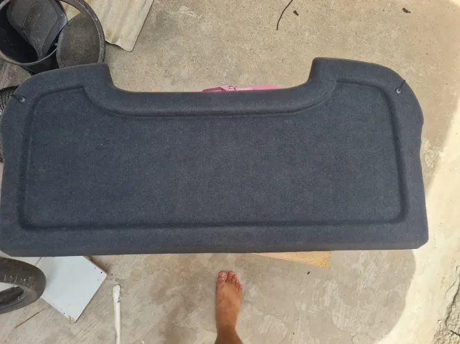 Tampão Bagagito Som Polo Hatch 2018 A 2023<br><br>Brinde Cordão