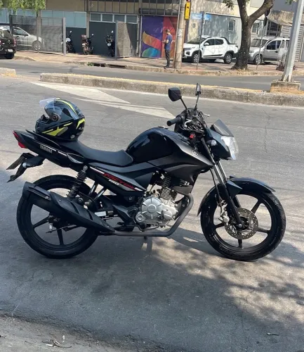 Moto muito nova