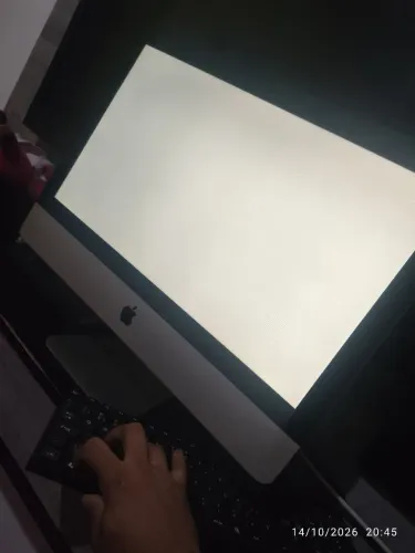 iMac 2011 funcionando
