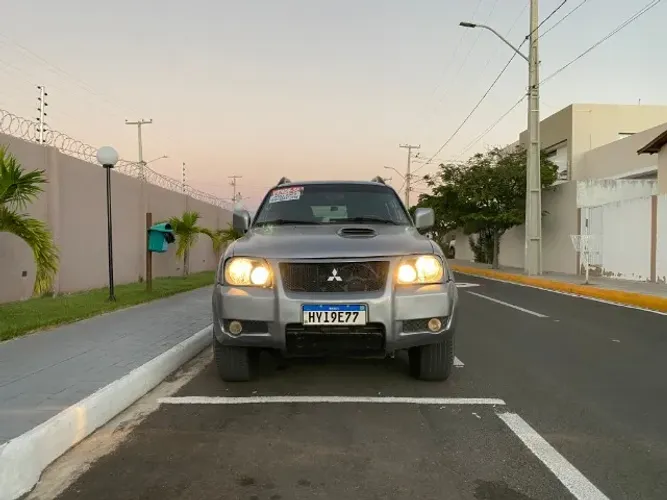 Mitsubishi Pajero Sport HPE 2.5 4X4 Diesel Mec. 2009