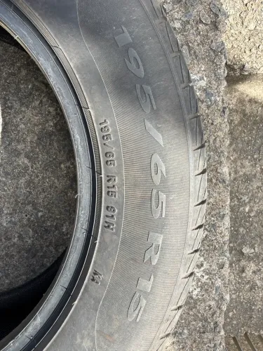 Par de pneu PIRELLI Cinturato P1 195/65/R15 91H