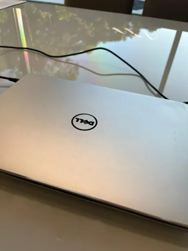 Notebook DELL INSPIRION i7 