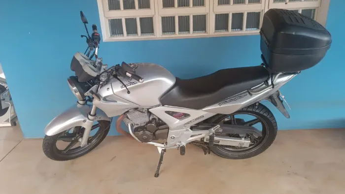 Honda Twister 2006