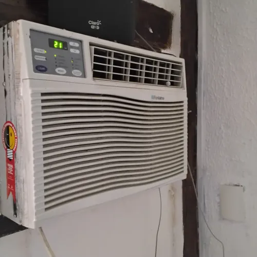 Ar condicionado de janela - marca Fontaine 127v de 15000btus