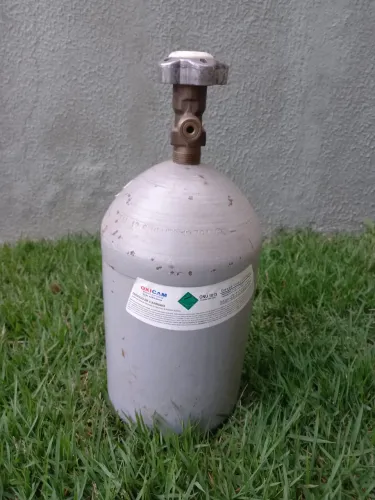 Vendo cilindro para chops. 260.00