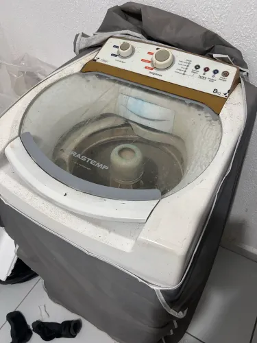 Máquina de lavar - remover peças ou conserto