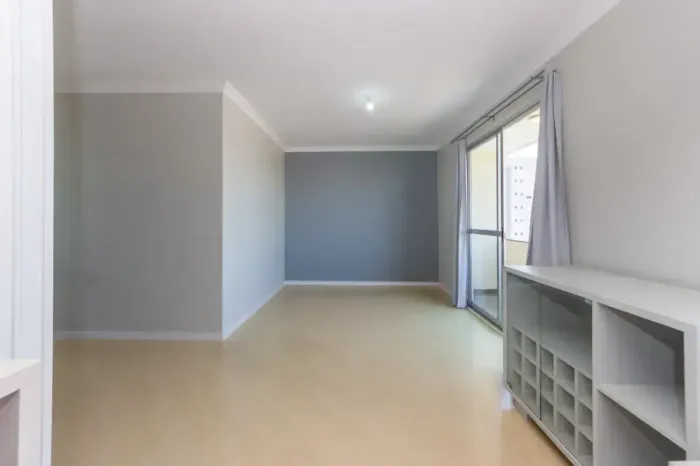 Apartamento à venda no Condomínio Tivoli, na Vila Gumercindo, em São Paulo - SP