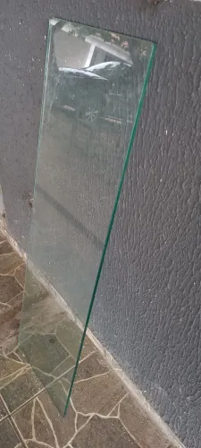 Vidro de 5 milímetro 35x120 para aparador. 