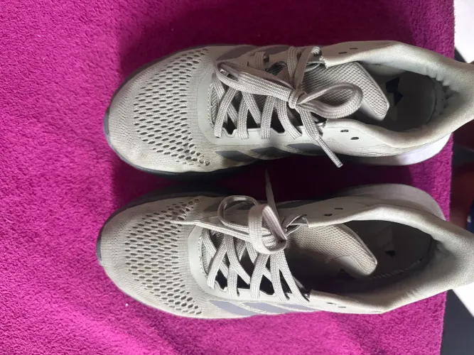 Tênis Adidas Boost Run Fem 39