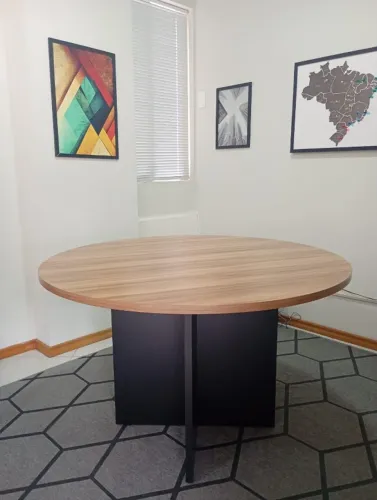 Mesa de reunião 