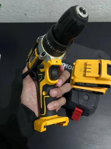 Parafusadeira Furadeira profissional 48v sem fio - nova a pronta entrega