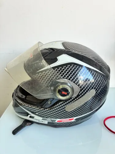 Capacete LS2