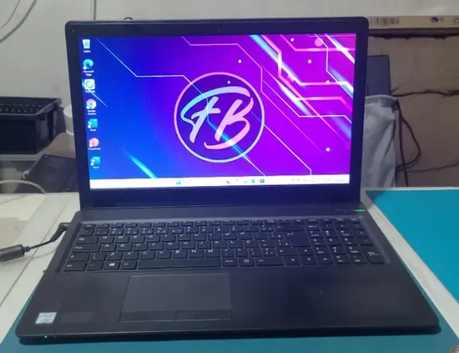 Notebook Sony Vaio: i5 7200U, 8Gb de memória, SSD 120GB, Windows 11 e Office 2024