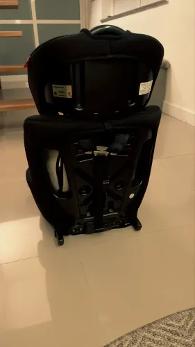 Cadeirinha infantil para carro