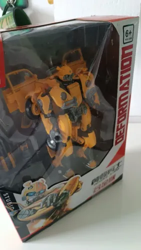 Bumblebee Fusca Transformers 