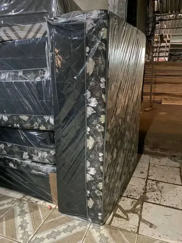 Cama box de casal disponível pra encomenda