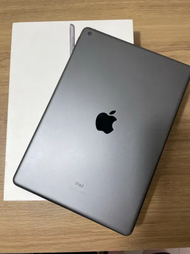 Oportunidade! Ipad 8 32gb em perfeito estado com caneta original WB