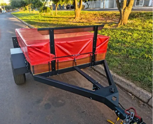 Carreta Fazendinha 2025 Semi Nova