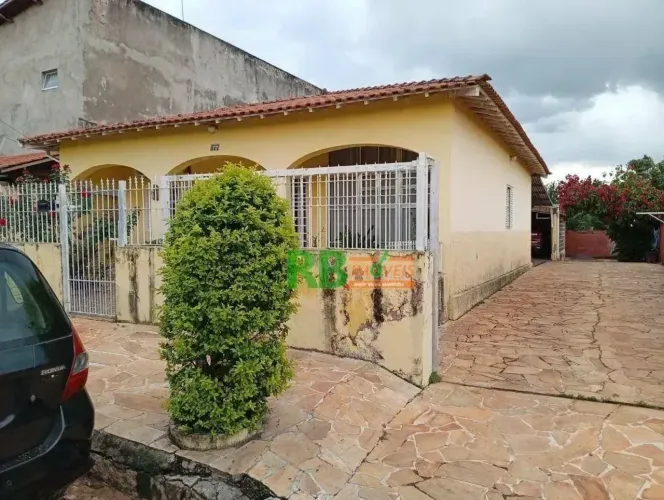Chácara com 3 dormitórios à venda, 997 m² por R$ 850.000,00 - Chácara Hollândia - Campinas