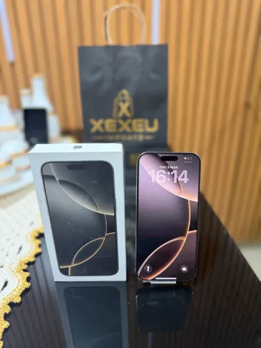 iPhone 16 Pro Max 256GB - Natural Titânium | Impecável!