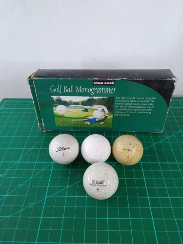 Monogrammer  Golf ball 