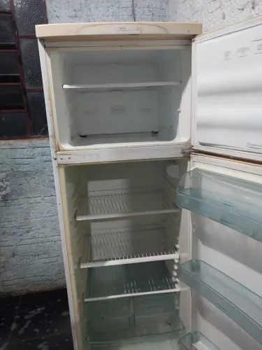 Geladeira 110v