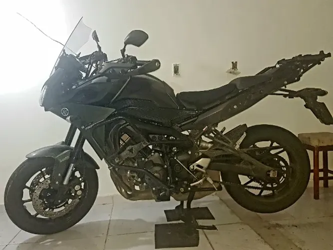Yamaha MT Tracer 900 - Verde Militar, Exclusiva!