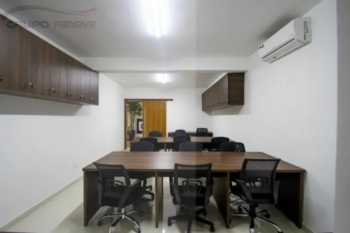 Locação: Sala 30M² - Brooklin, S.P. - mobiliada com ar-condicionado. 200 metros do metro B