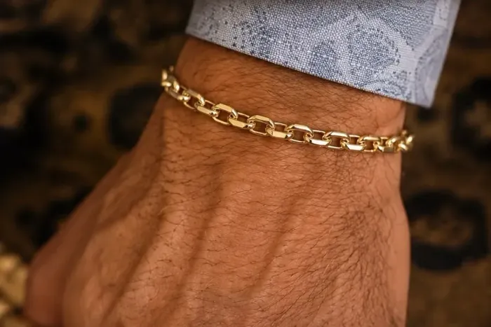 Pulseira Cadeado em Ouro 18k 750