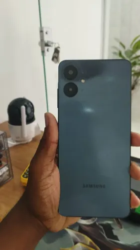 Samsung Galaxy A06