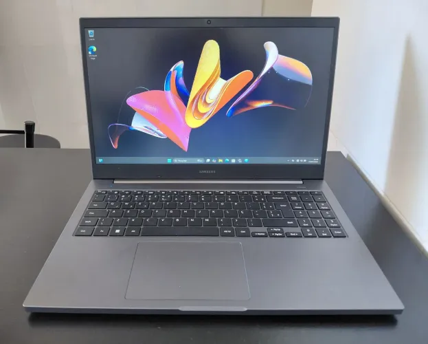 Notebook Samsung Book 128SSD "Windows 11"