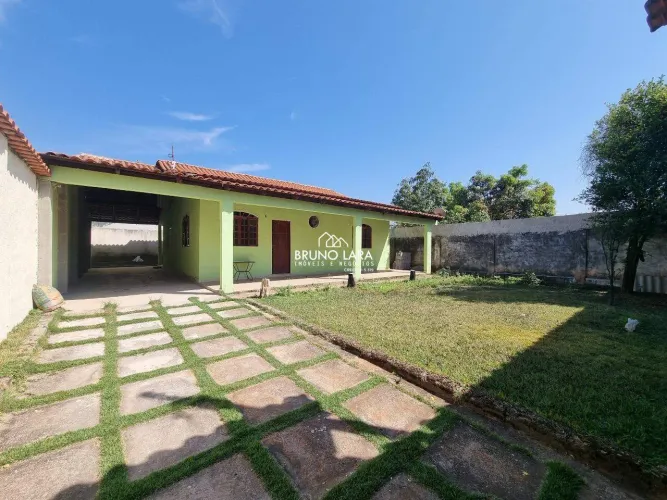 Casa à venda no Bairro Pousada Del Rey Igarapé/MG.