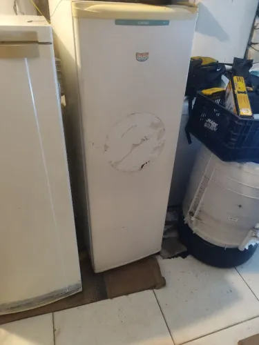 frezzer vertical