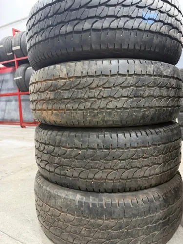 Pneus 265/65/17 marca michelin semi novo 
