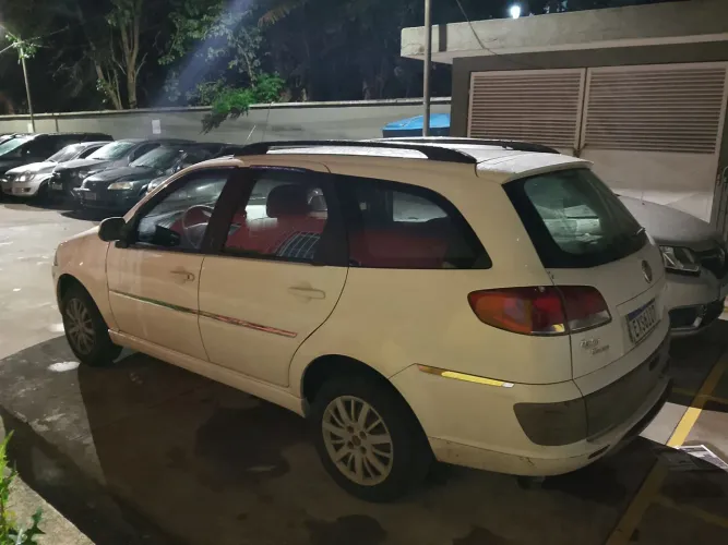 Fiat Palio Week. Attractive 1.4 Fire Flex 8V 2012
