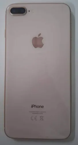 iPhone 8 Plus