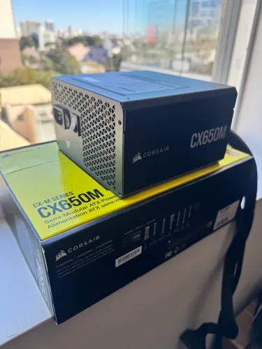 Fonte PC Gamer Corsair CX650M 650w 80+ Bronze Semi Modular