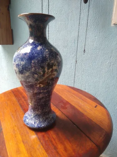 Jarra antigo de louça 