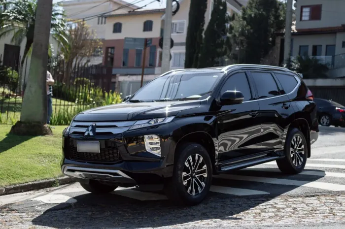 Mitsubishi Pajero Sport HPE 2.4 4X4 Diesel Aut. 2023