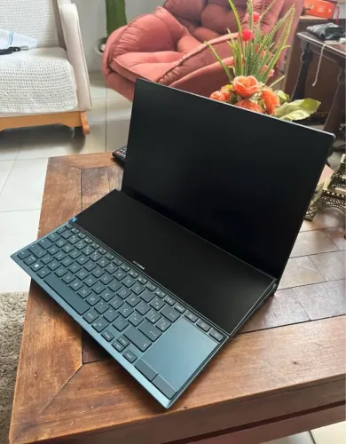 ASUS Zenbook Duo 