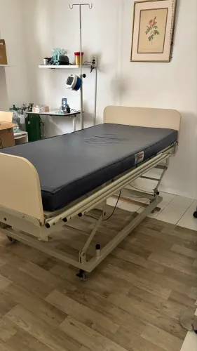 Cama hospitalar