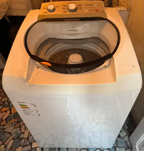 Máquina de lavar roupas Brastemp 11kg
