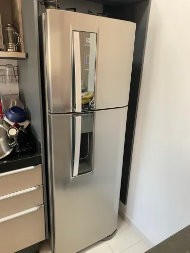 Geladeira Refrigerador Eletrolux