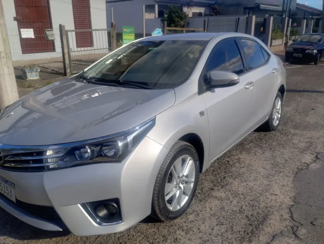 Toyota Corolla GLI 1.8 Flex 16V Aut. 2016