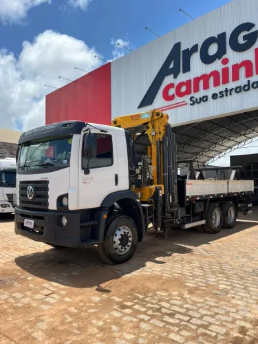 VOLKSWAGEN 31-280 E Constel. 6x4 2p (diesel)(E5)