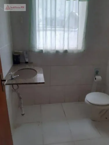 Excelente loja comercial localizada em Higienópolis, em uma região de fácil acesso e com ó