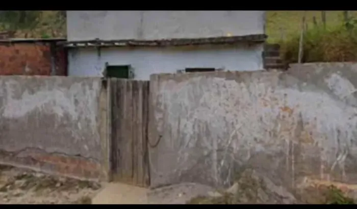 Vendo casa na zona rural de saj (Santo Antonio de Jesus)