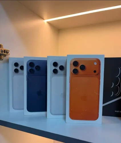 Iphone 17 pro max Lacrado