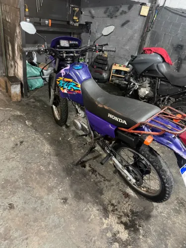 XLR 125 - motor feito há 30 dias